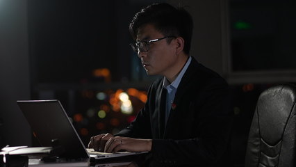 無私奉獻(xiàn)向黨獻(xiàn)禮——記臨沂移動(dòng)網(wǎng)絡(luò)運(yùn)維條線優(yōu)秀黨員